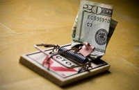 Ameninţare pentru Europa şi autonomia sa monetară. Un oficial BCE avertizează despre dominaţia monedelor digitale stabile susţinute de dolar (stablecoins)