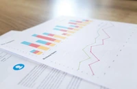 De la 1 ianuarie 2026, impozitul pe dividende crește la 16%. Ce ar trebui să știe antreprenorii din România – Laura Dicu, avocat