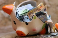 Fondurile de plată a pensiilor se constituie independent şi separat, asigurându-se separarea activelor, pasivelor şi riscurilor – propunere BNS