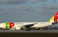 Lufthansa a făcut o ofertă pentru preluarea unei participații minoritare în compania portugheză TAP