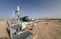 Petrolul continuă să se ieftinească, în contextul speranțelor privind scoaterea pe piață a rezervelor strategice deținute de statele din IEA