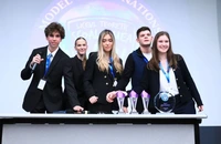 Viitorul diplomației începe la București: Elevii preiau controlul la LTSM MUN 2026 în Senatul României