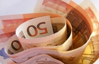 BCE a menţinut nivelul celor trei rate ale dobânzilor reprezentative