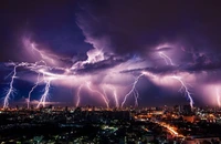 Cod roșu de furtună în București și mai multe localități din județele Ialomița și Ilfov
