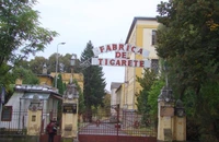 Șase clădiri monument ale fostei Fabrici de Ţigarete din Sfântu Gheorghe, unde se fabricau cele mai bune țigări Carpați, vor fi reamenajate și transformate într-un centru de joacă ştiinţifică