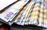 Titluri de stat în supermarketuri şi benzinării, un alt tip de amnistie fiscală. Transformarea obligaţiunilor de stat în cupoane valorice, accesibile în supermarketuri şi benzinării, ar putea scoate la lumină banii din economia subterană – Frames