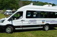 CJ Vâlcea a cumpărat 25 de microbuze noi pentru transportul elevilor, cu bani obținuți de la AFM