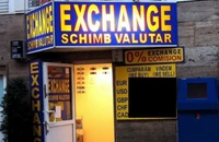 Schimb valutar – Care sunt cele mai căutate valute în perioada de vacanţă, în afară de euro (TAVEX)