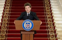 Nicușor Dan: Salut raportul Fitch, care reconfirmă stabilitatea financiară a României. Îi invit şi pe români, şi pe partenerii noştri să separe acţiunea politică de zgomotul politic (VIDEO)