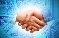 ANALIZĂ O industrie cu zeci de mii de angajați se transformă radical. Brokerii de asigurări, în centrul noi revoluții din finanțe: Credite, pensii, asigurări, la comun. Vine valul de achiziții?