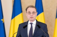Luca Niculescu a depus la Parlament programul de guvernare și lista miniștrilor. Guvernul este format din membri PSD și tehnocrați. Premierul desemnat spune că nu-și dorește creșterea taxelor în 2027