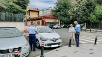 Începând de astăzi șoferii riscă amenzi și blocarea vehiculelor dacă nu respectă regulamentul de parcare în București