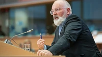 Germania și Comisia Europeană au ajuns la un acord în negocierile privind vânzarea mașinilor echipate cu motoare pe combustie după 2035