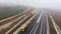 Circulaţia pe un kilometru din autostrada Sebeş – Turda se închide pentru 30 de zile; au apărut deficienţe în perioada de garanţie