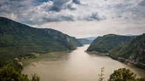 Debitul maxim al Dunării la intrarea în ţară, peste mediile multianuale în lunile iulie, august şi septembrie (prognoză)