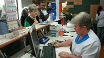 Procedură de infringement pentru România din cauza întârzierilor în efectuarea plăţilor către farmaciile independente