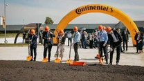 Continental dă afară sute de oameni din fabricile din România