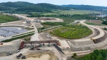 Autostrada Sibiu – Pitești, situația la zi. Când vor fi gata loturile 4 și 5 ale „celei mai așteptate autostrăzi” – răspunsul șefului Transporturilor