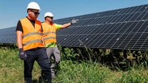 Primul parc fotovoltaic retehnologizat din România. Parapet a înlocuit 11.500 de panouri fotovoltaice dintr-un parc al austriecilor de la Kraftfeld