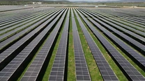 Un nou parc fotovoltaic în România. S-a semnat contractul pentru construcție