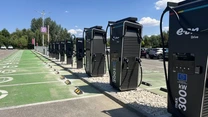 Cel mai mare hub de încărcare pentru maşini electrice din România a fost inaugurat la Piteşti – E.ON Drive Infrastructure