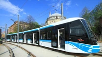 100 de troleibuze articulate de 18 metri şi 250 de tramvaie noi, pe lista de cumpărături la Primăria Capitalei – Ce alte proiecte se votează la CGMB săptămâna viitoare