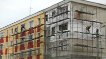 Sector 6: Licitaţie pentru lucrări de termoizolare a blocurilor; acord-cadru în valoare de 3,6 miliarde lei
