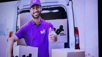 Poșta Română intră pe segmentul de curierat rapid și lansează brandul Zor