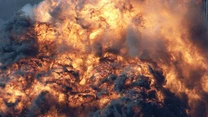VIDEO – Incendiu violent lângă rafinăria Lukoil din Ploiești. Mesaj RO-ALERT (UPDATE)