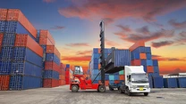Deficitul balanței comerciale a scăzut cu 7% în primele patru luni din 2026. Ce s-a întâmplat cu exporturile şi importurile din România (date INS)