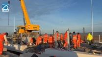 VIDEO Autostrada A7 Focșani – Adjud: Umbrărescu mobilizează 3.000 de muncitori pentru darea în trafic a 50 km înainte de Revelion