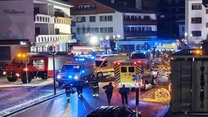VIDEO Tragedie de Anul Nou. Anunţul MAE după ce o explozie puternică a omorât zeci de oameni care petreceau într-un bar din stațiunea Crans-Montana, Elveţia