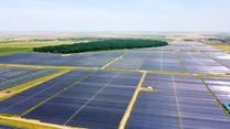 Prima deschidere de anvergură din 2026: Un nou parc fotovoltaic mare din Oltenia, controlat de un gigant din China, a început producția de energie electrică VIDEO