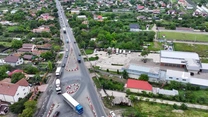 „Drumul Morții” – DN2: Începe construirea giratoriului de la Spătaru, de lângă Buzău