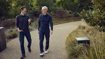 Schimbare istorică la Apple: Tim Cook renunță la funcția de CEO, John Ternus este succesorul desemnat