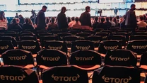 eToro adaugă în portofoliul său încă 19 criptoactive, extinzându-și oferta la peste 200