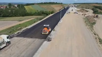 Umbrărescu a rămas fără bitumul necesar construcției de autostrăzi, dar România este prima sursă de bitum a Ucrainei