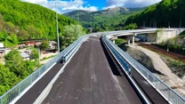 VIDEO Centura Comarnic: Imagini noi cu șoseaua ocolitoare de pe Valea Prahovei, care ar trebui inaugurată în vară
