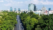 Finanțări ecologice pentru persoane fizice și IMM-uri din România, garantate de BERD prin InvestEU. Libra Bank este prima bancă semnatară a programului