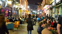 Anunţ pentru bucureşteni – Legea primarului Ciucu pentru terasele din Capitală. Ce se schimbă vara asta