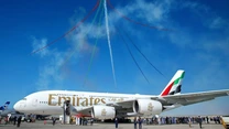 Fisuri la aripile a 16 avioane Airbus A380. Gigantul începe o inspecţie