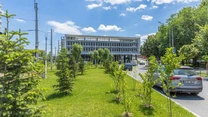 FOTO Primăria București anunță că dă în folosință două mari parcări cu plată. Vezi unde