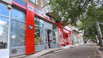 Omul de afaceri Radu Dimofte, care deține 17% din francizorul KFC în România, își delistează imperiul de spații comerciale de la BVB