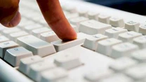 Ce trebuie să facă România pentru a ieşi din „Evul Mediu” digital – Sfaturile Comisiei Europene pentru digitalizare