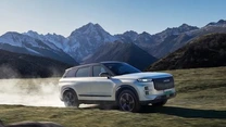 Lecția chineză: Cum a reușit „Temu Range Rover” să depășească originalul în Marea Britanie