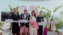 Wizz Air și-a făcut platformă de vacanțe. Cât costă zborul și cazarea