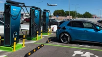 PPC Blue România a pus în funcțiune 7 stații de încărcare ultra-rapide pentru vehicule electrice la Aeroportul Otopeni