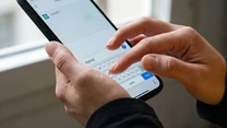 Cumpărături cu AI prin Glovo. Platforma a lansat un asistent pentru ChatGPT și Claude