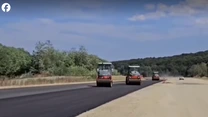 VIDEO Autostrada A1 Lugoj – Deva: UMB așterne asfalt pe primii kilometri ai secțiunii tunelurilor