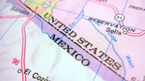 SUA vor continua planul de construire a unui zid de 100 de kilometri la graniţa cu Mexic